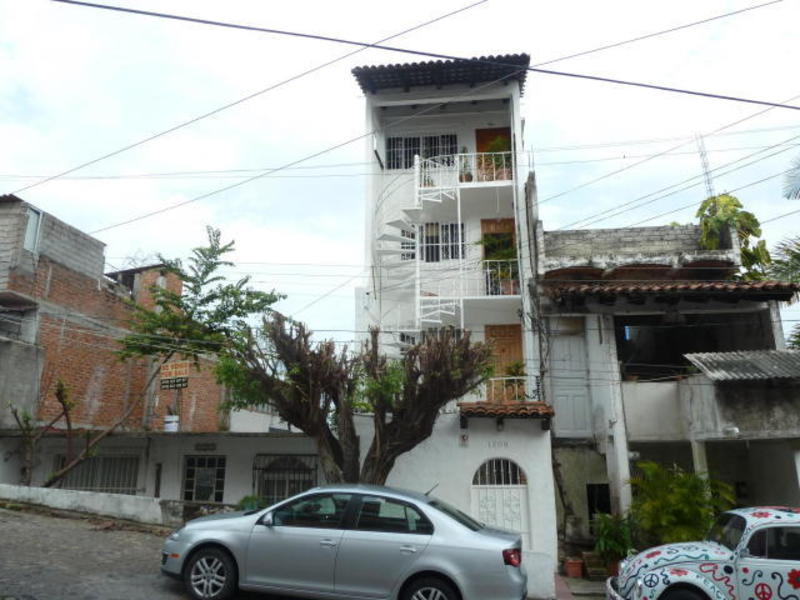 Condo Flores 3 3
