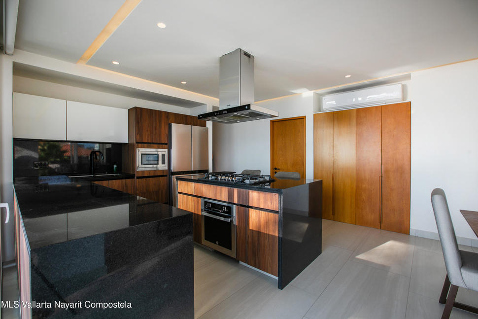 20251202220950731376000000 o