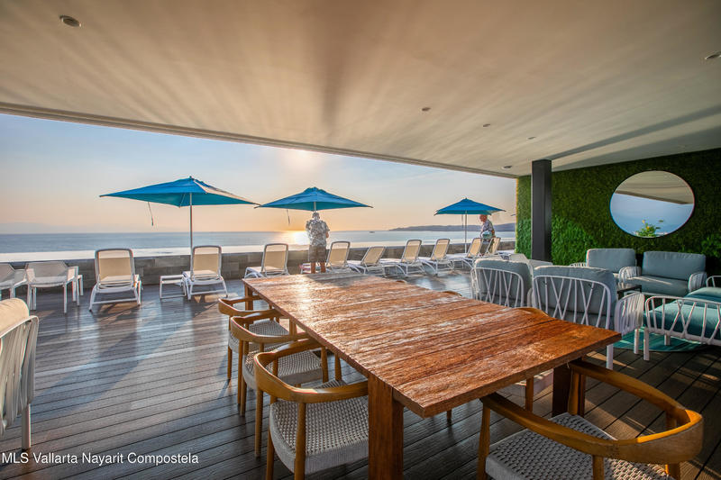 20251202221128479402000000 o