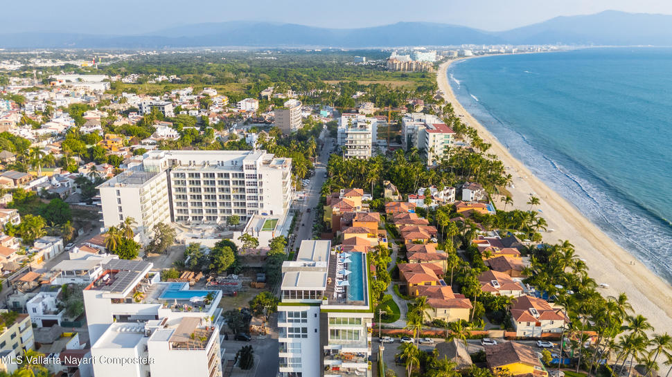 20251202221657756897000000 o