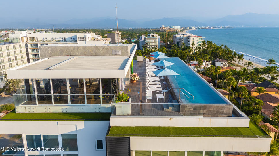 20251202221709774280000000 o