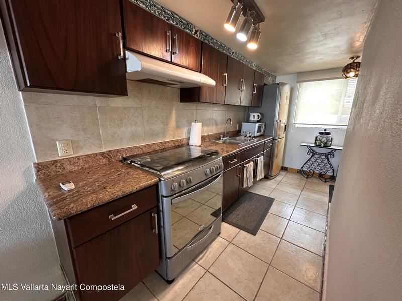 20251008183105382949000000 o