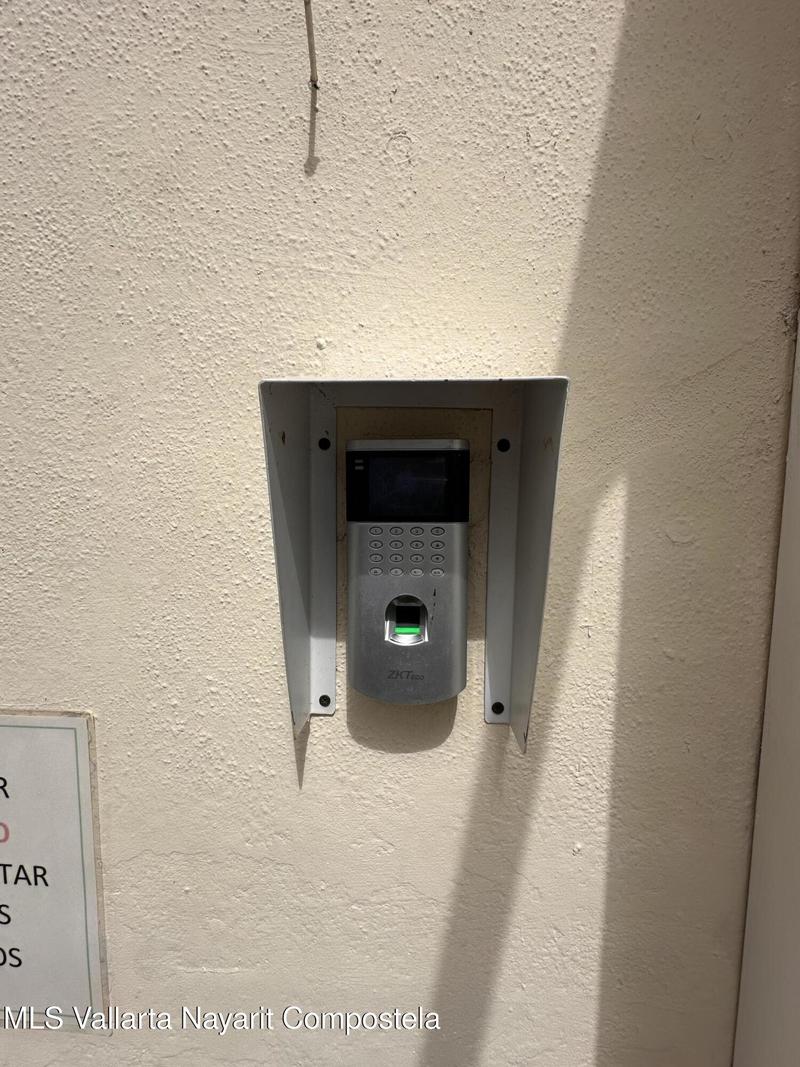 20251008185513091250000000 o