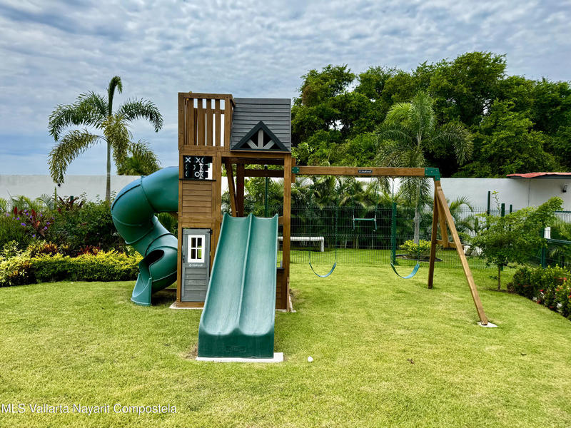 20250812230146984709000000 o