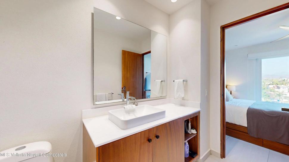 20251222230221231778000000 o