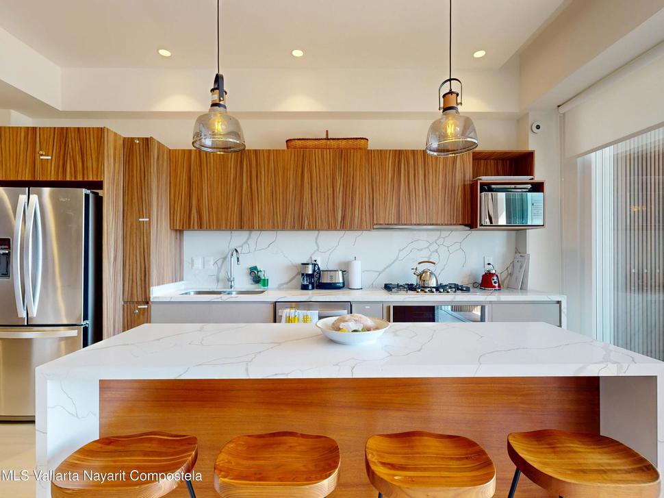 20251222230255360001000000 o