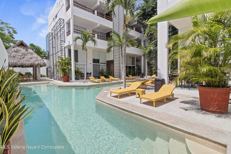 20251015211724989556000000 o