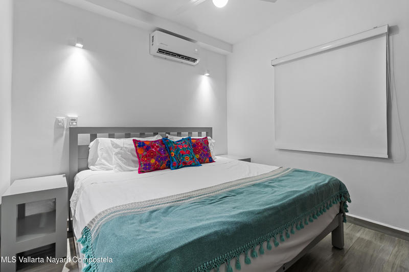 20251015212120564084000000 o