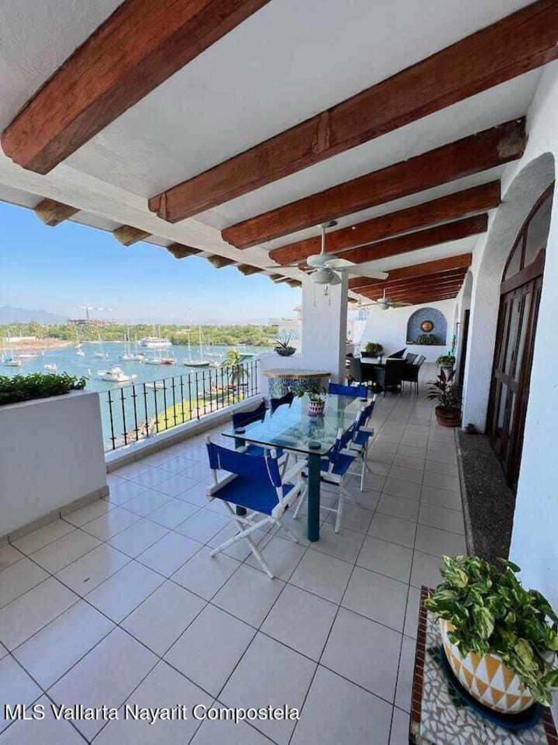 Condominio El Muelle 31