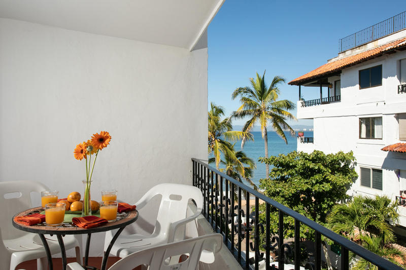 Condominio Malecon Dos 321