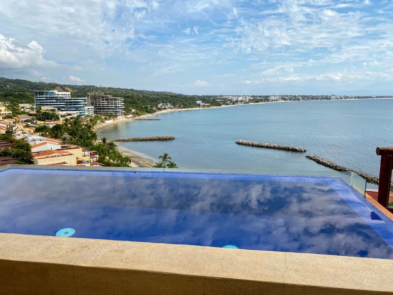 Condominio Punta Esmeralda PH 501