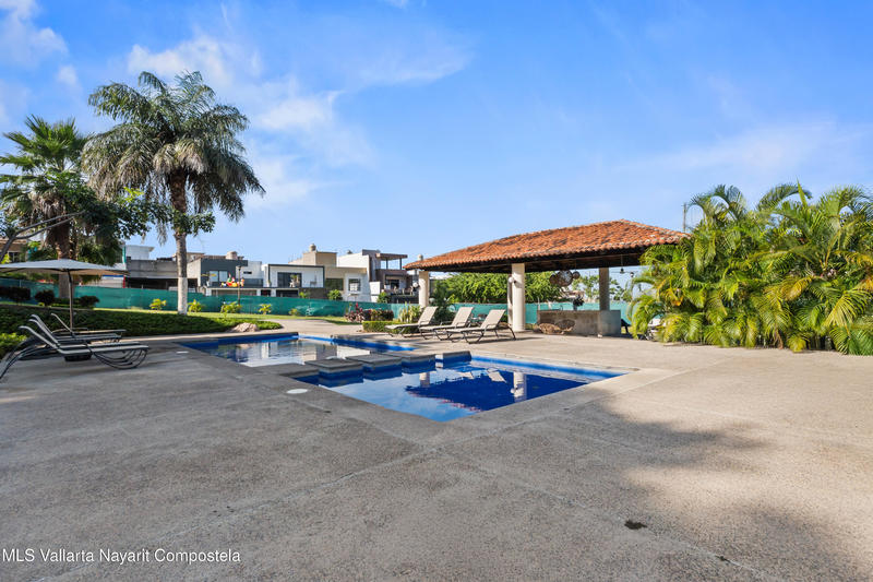 20251222180846281165000000 o