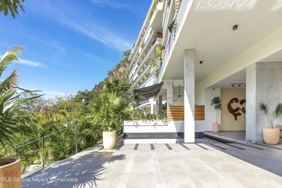 20251217220050020195000000 o