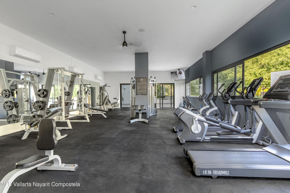 20251217221330311333000000 o