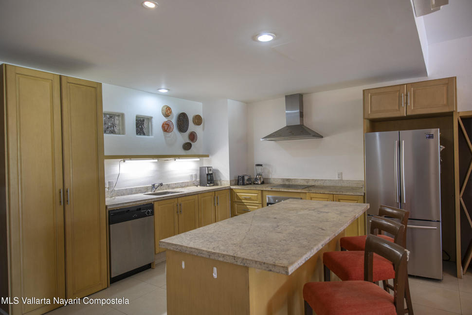 20251002020023796223000000 o