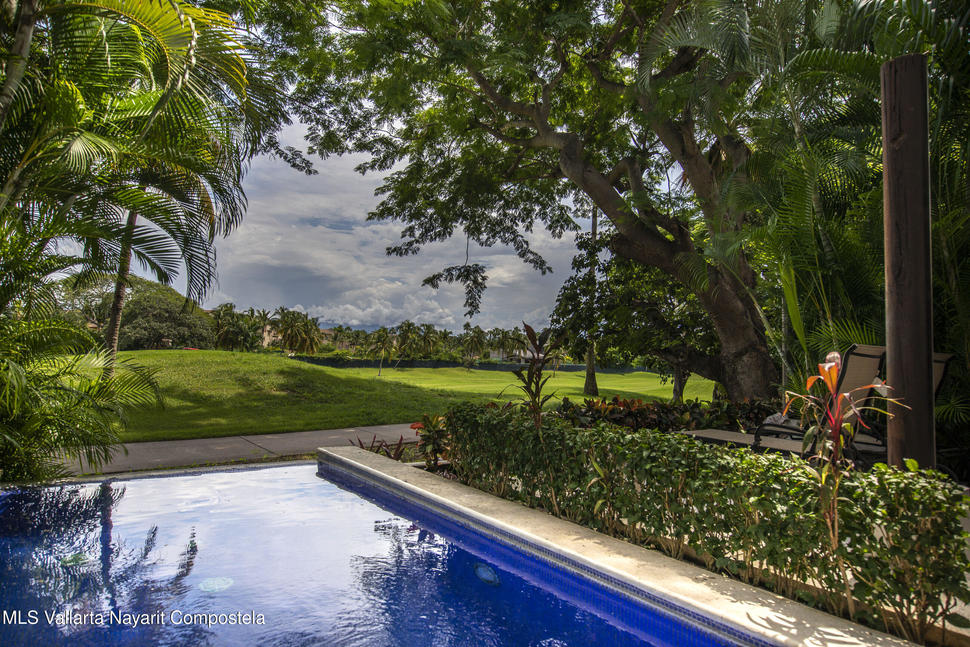 20251002020032648098000000 o