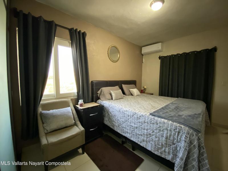 Casa Con Local Comercia