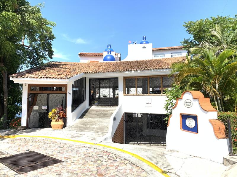 Costa De Oro 101