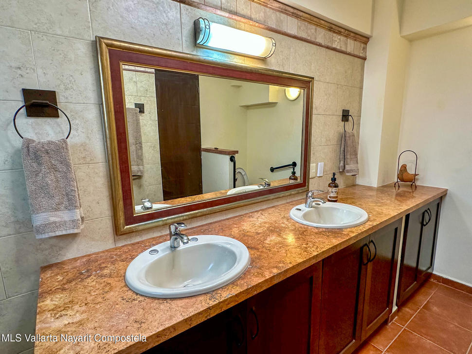 20260107214458634786000000 o