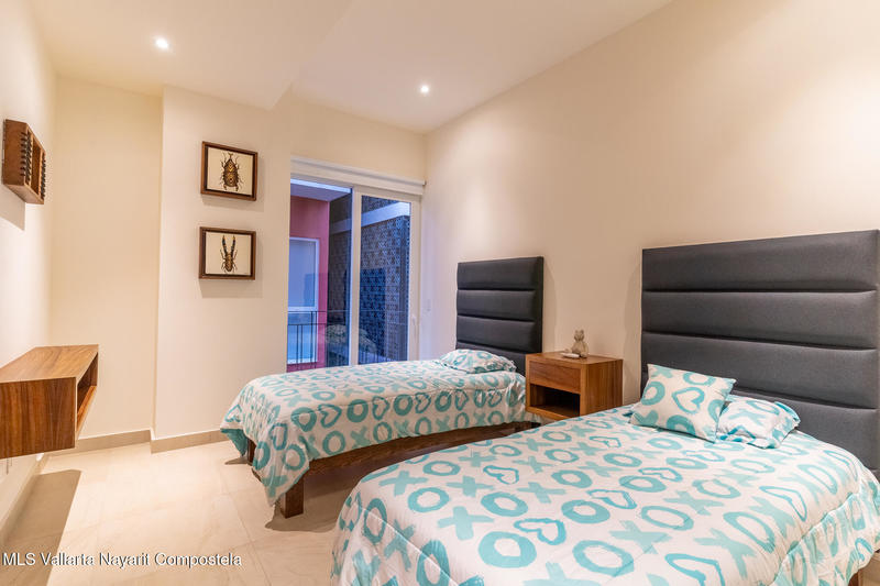 20251218151829942613000000 o