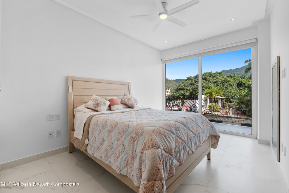 20251220235504573651000000 o