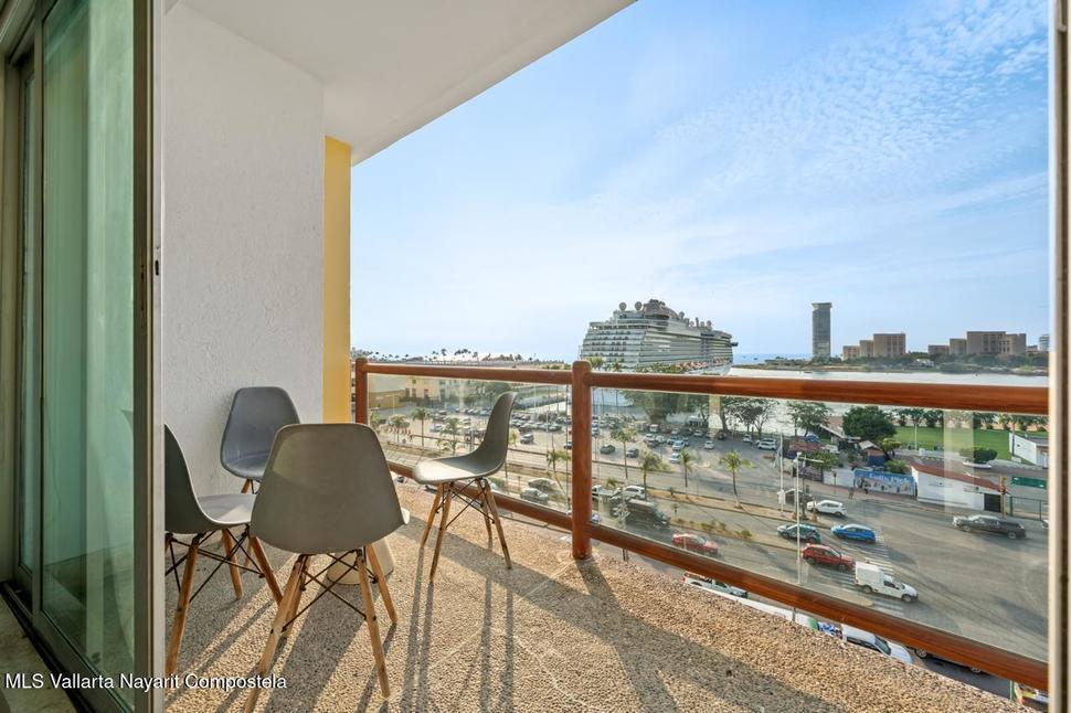 20251209152059102847000000 o