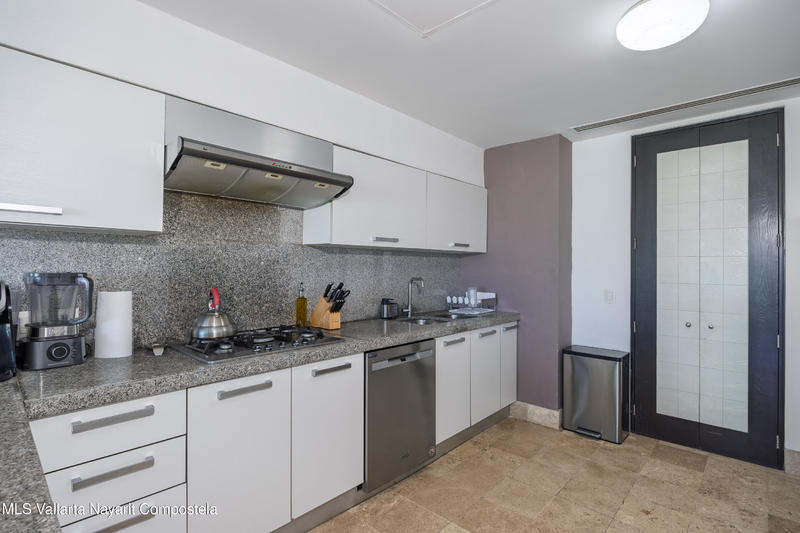 20250921205443195793000000 o