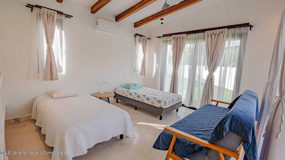 20251202042823564321000000 o