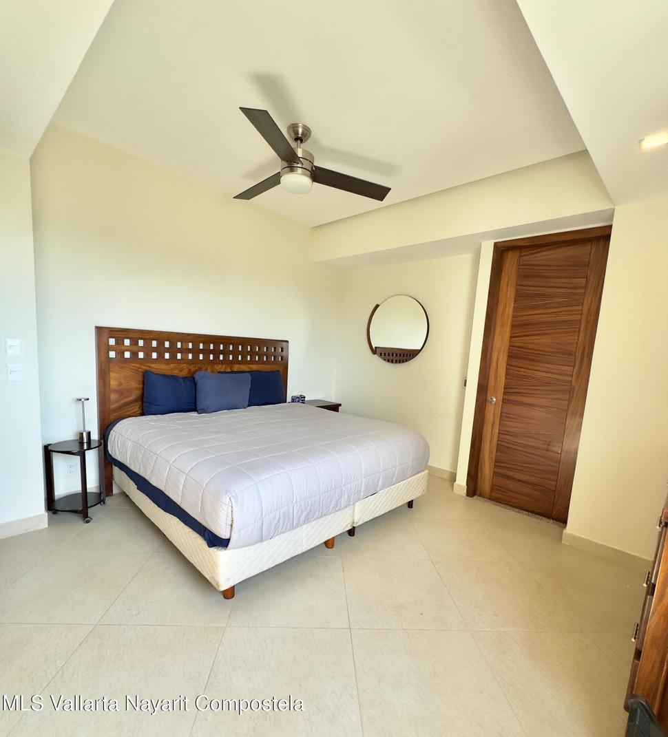 20260207221848511674000000 o