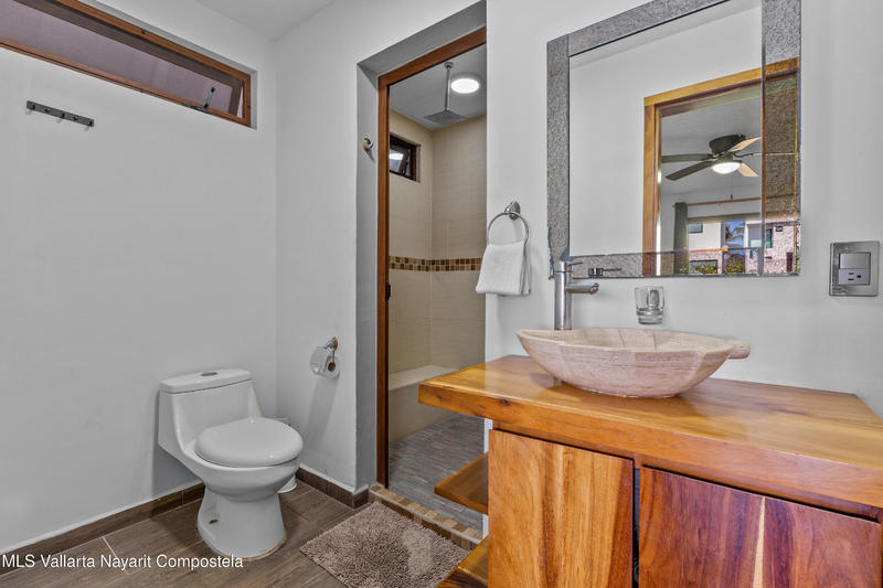 20251226215534988015000000 o