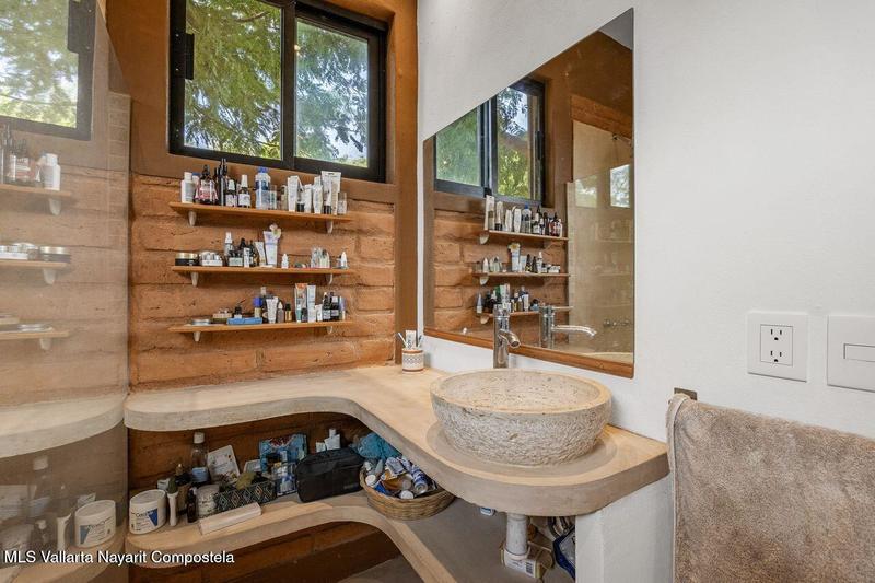 20260121180903853718000000 o