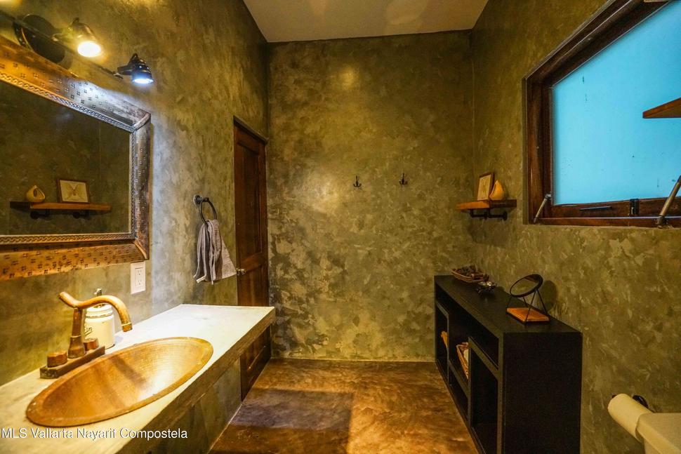 20251127005831132727000000 o