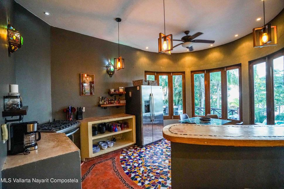 20251127010016303996000000 o