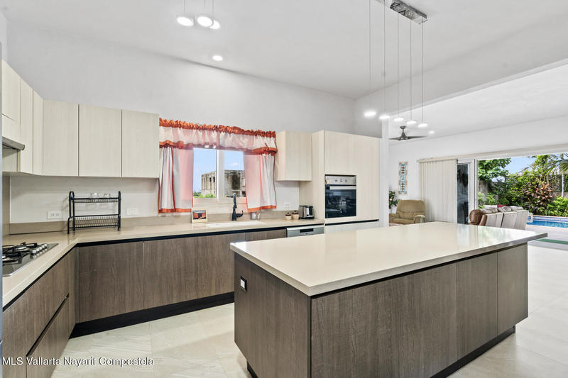 20250910211313110870000000 o