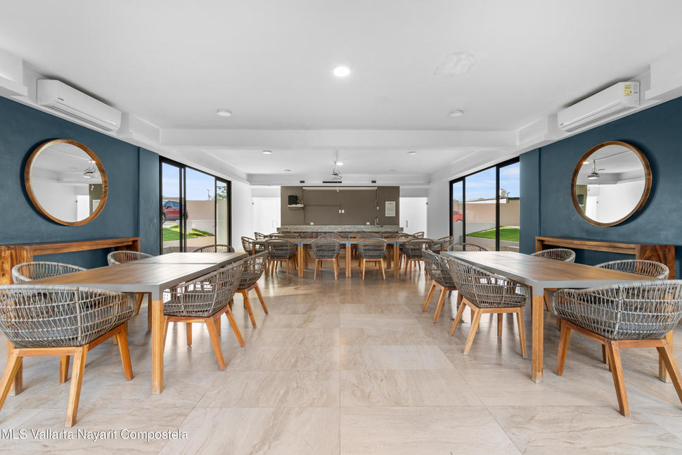 20251114003403690469000000 o