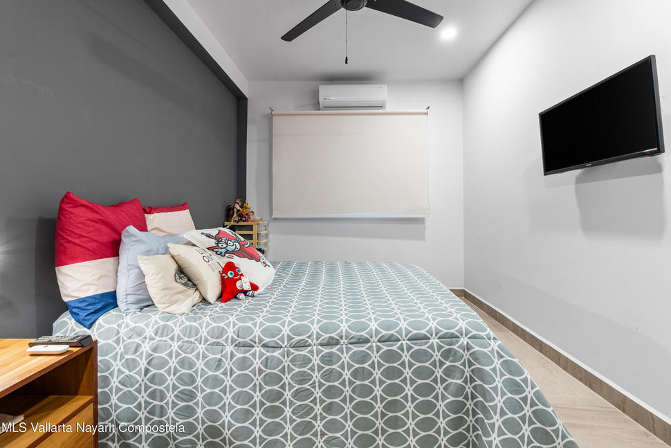 20251110235545311543000000 o