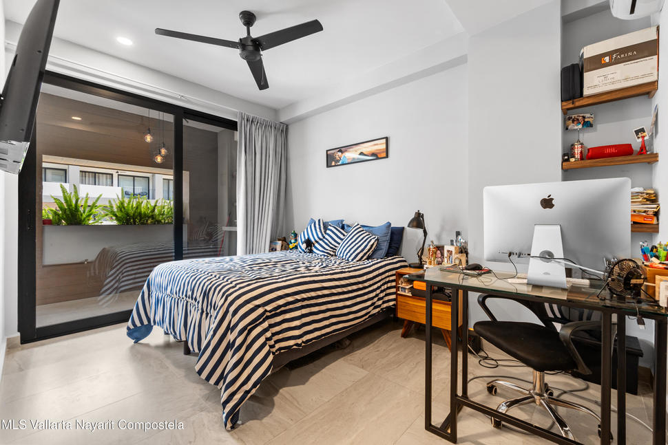 20251110235601120663000000 o