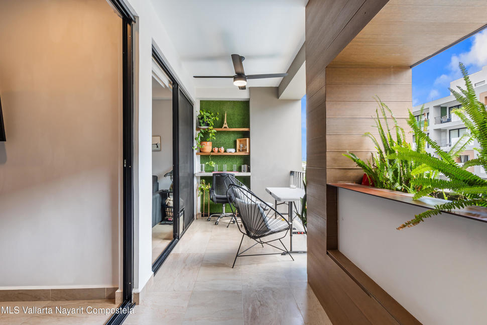 20251110235632695882000000 o