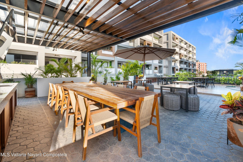 20251110235715301772000000 o