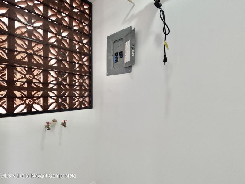 20250902211121698595000000 o