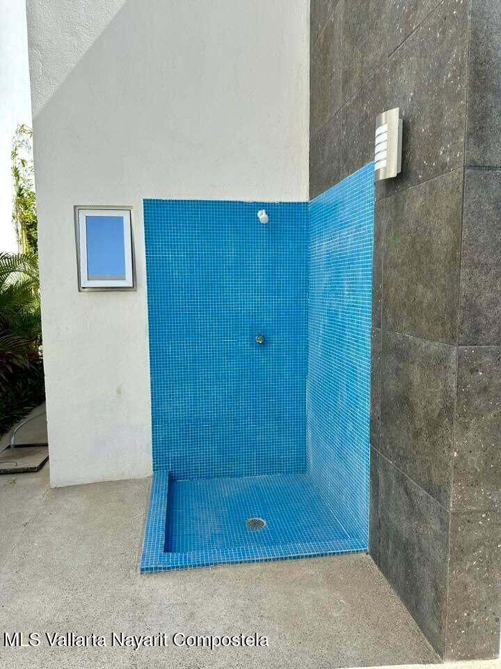 20250609184433410509000000 o