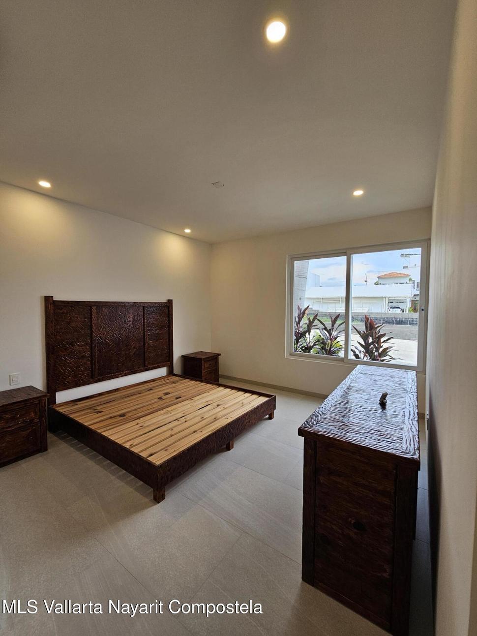 20251209192950537303000000 o