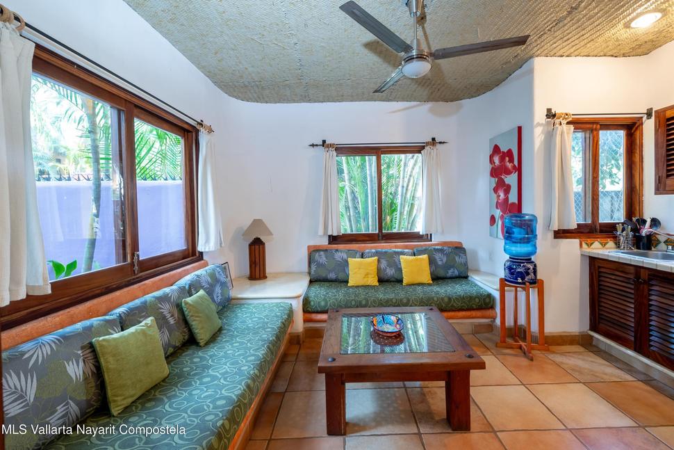 20251217185015833688000000 o