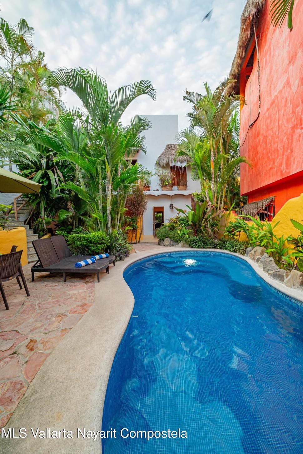 20251217185222506753000000 o