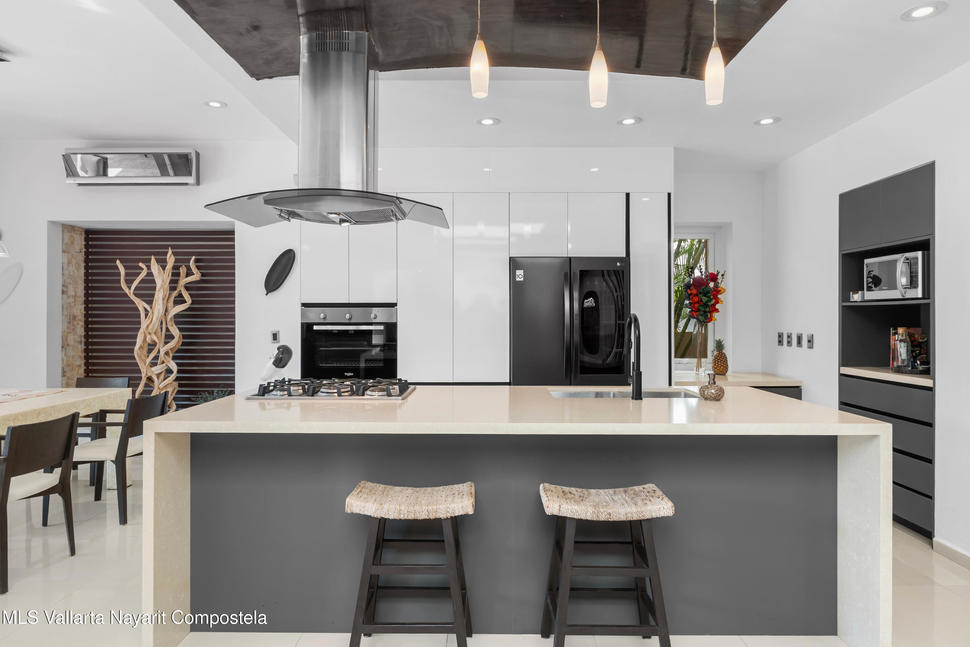 20260206233536097936000000 o