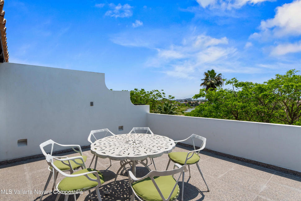 20250911195627942955000000 o