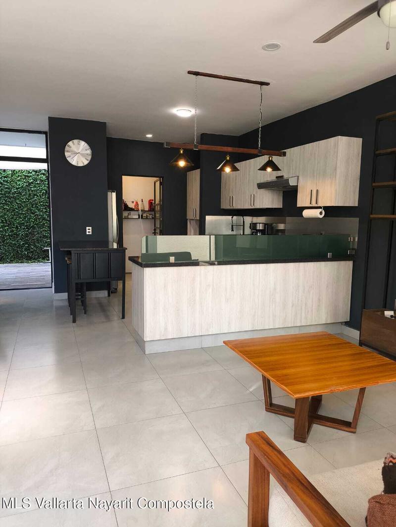 20251011183609641077000000 o