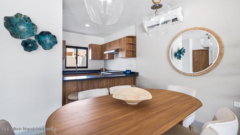 20251111203720724576000000 o