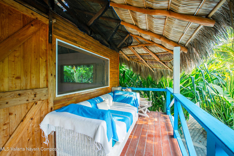 20260112213542579526000000 o