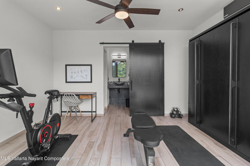 20250814205951203000000000 o